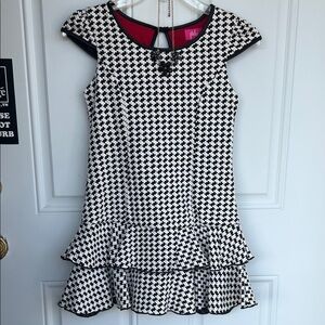 Charming Black and White Houndstooth Kids Dress and Necklace